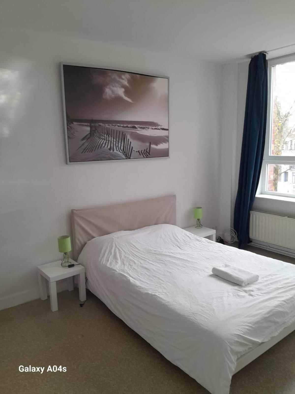 The Boulevard Apartment Sleeps 4 Brüssel Exterior foto